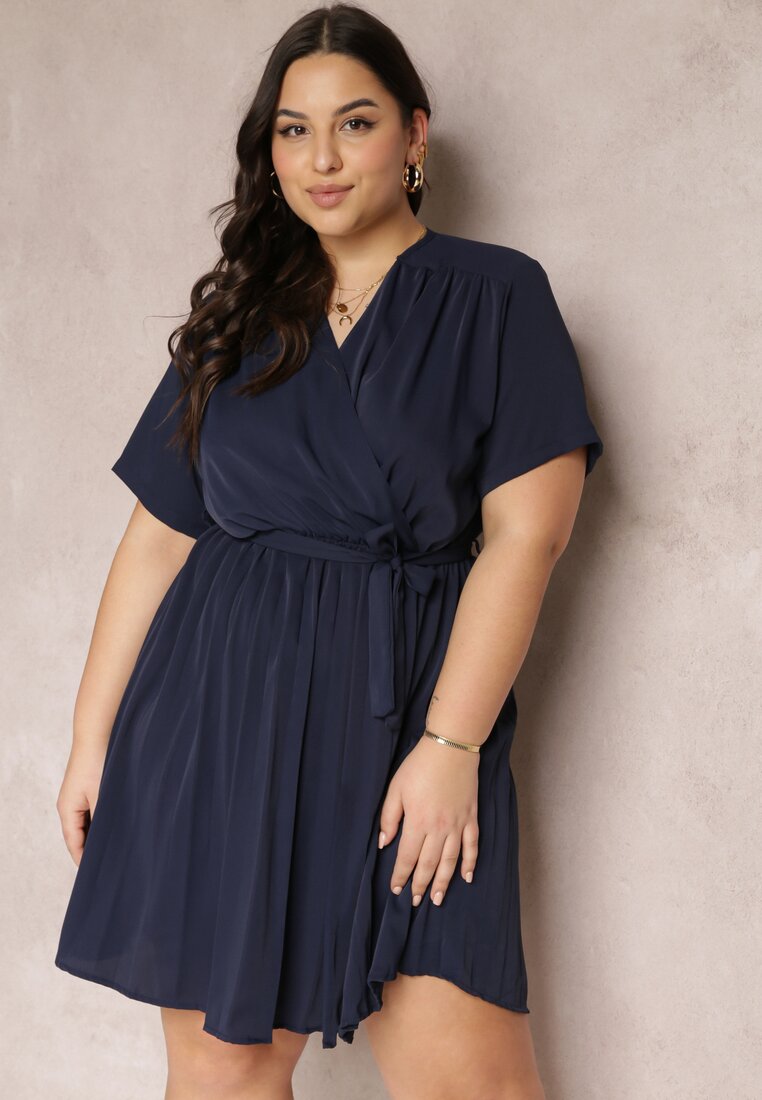 Rochie Bleumarin cu elastic în talie și decolteu petrecut Azrah