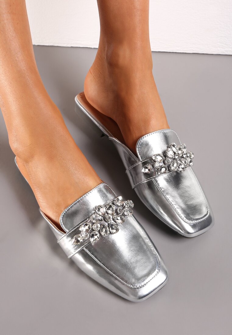 Papuci Argintii cu Cristale și Vârf Pătrat Eiremena