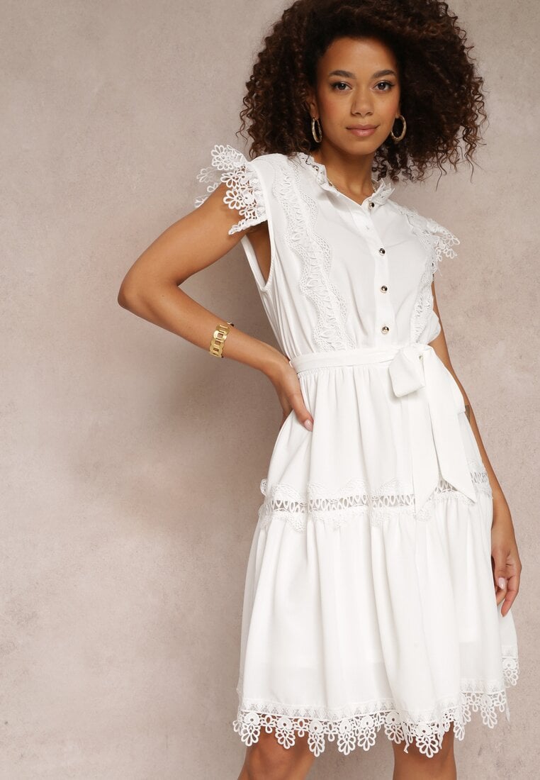 Rochie Albă Evazată cu Cordon Legat și Dantelă Oninka