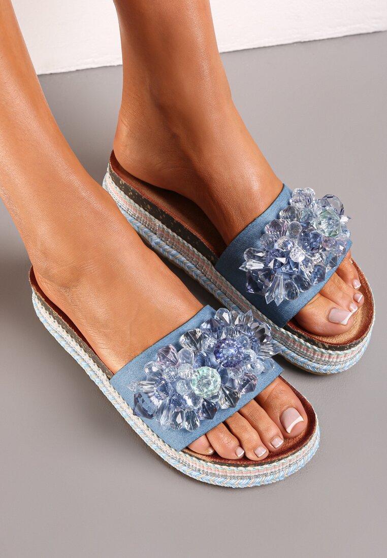 Papuci Albastre cu talpă groasă din împletitură cu flori pe baretă Tusyana