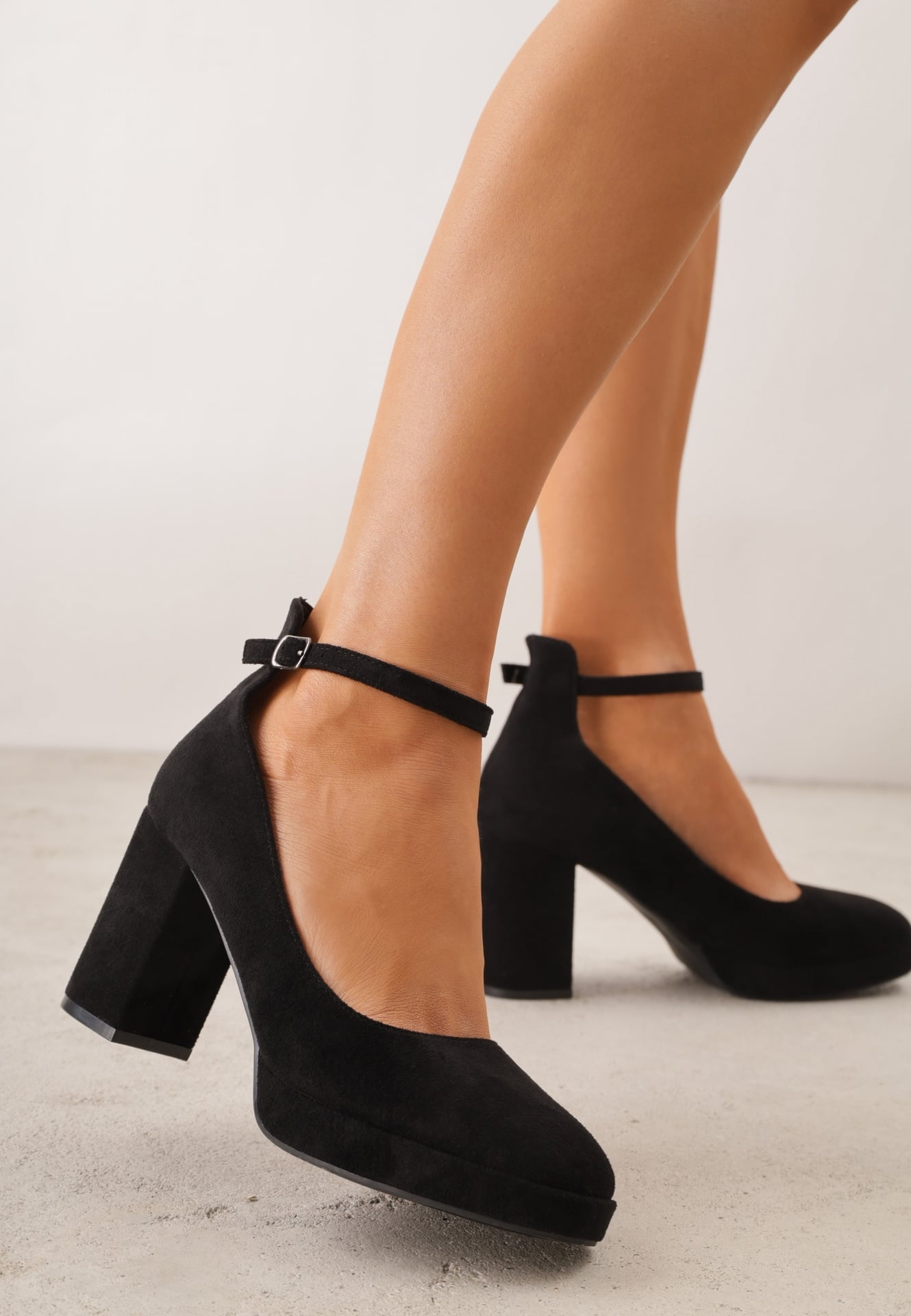 Pompe Negre cu toc gros cu vârf pătrat Malenva