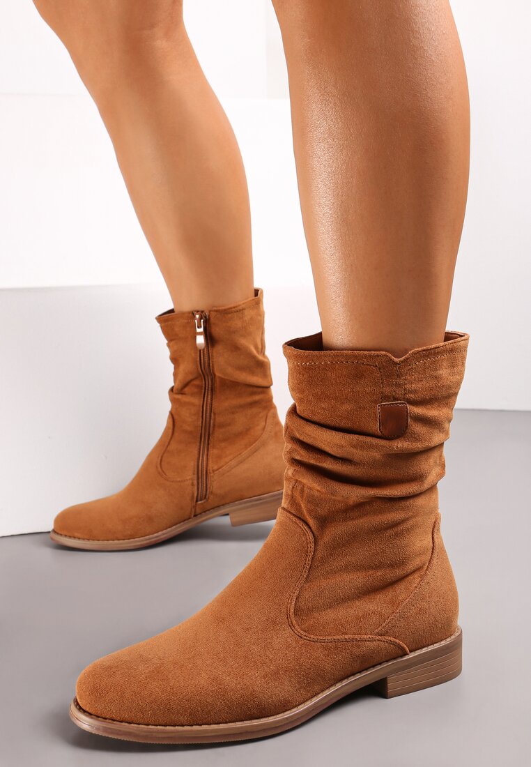 Cizme până la jumătatea gambei Maro din imitație de piele întoarsă și cu carâmb încrețit Alemiphae