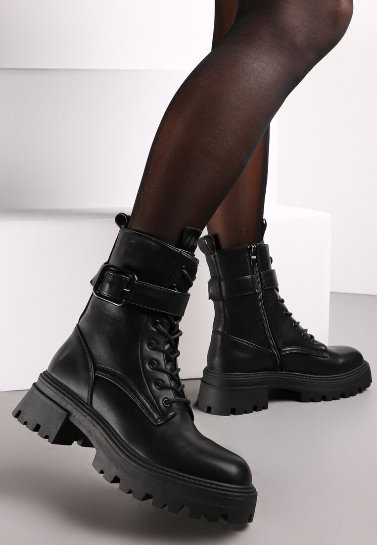 Ghete negre worker cu baretă în jurul carâmbului Galitrisa