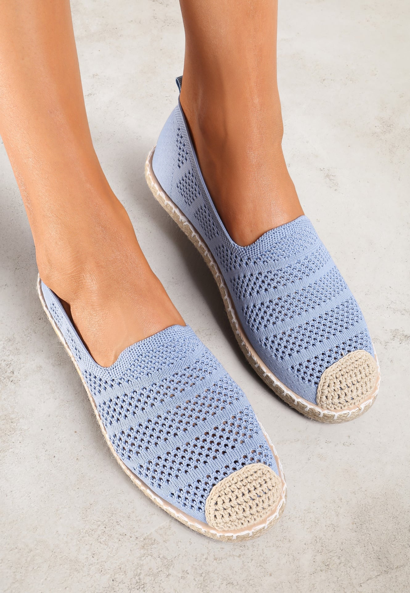 Espadrile Albastre Perforate Decorate cu împletitură pe Talpă și Vârf Tarniesa