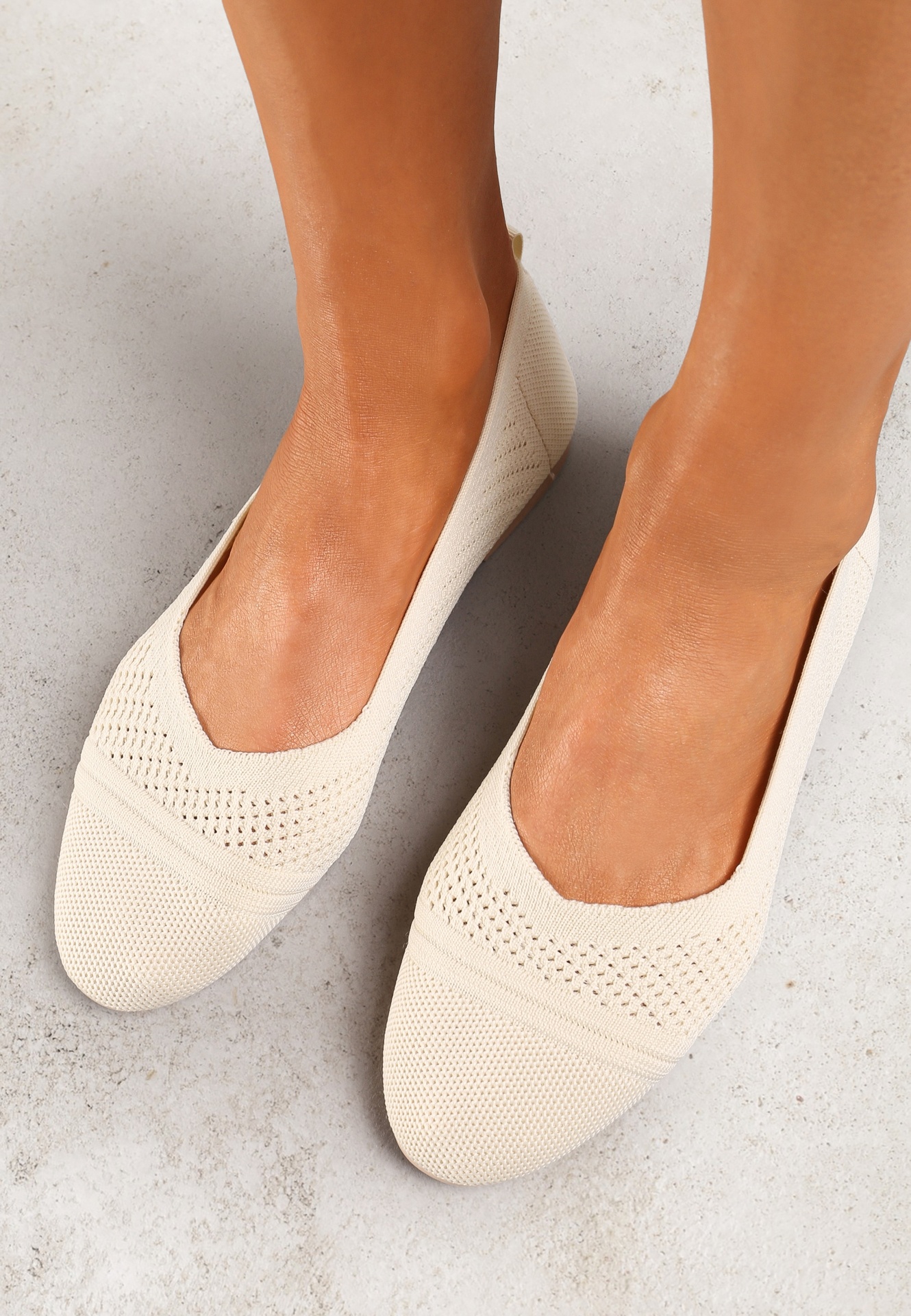 Balerini plate bej din material plasă Nelibra