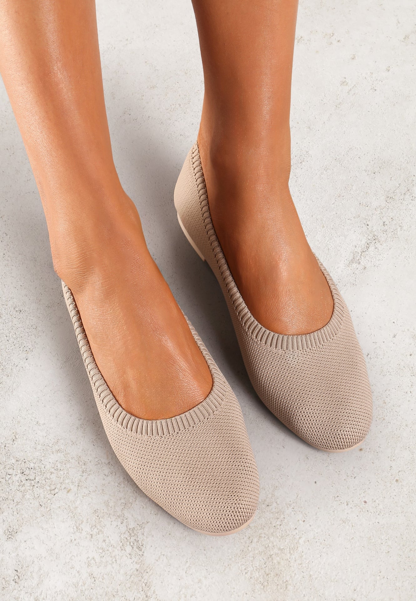 Baletki Bej închis cu Vârf Rotund și Partea Superioară din Material Textil Mililena