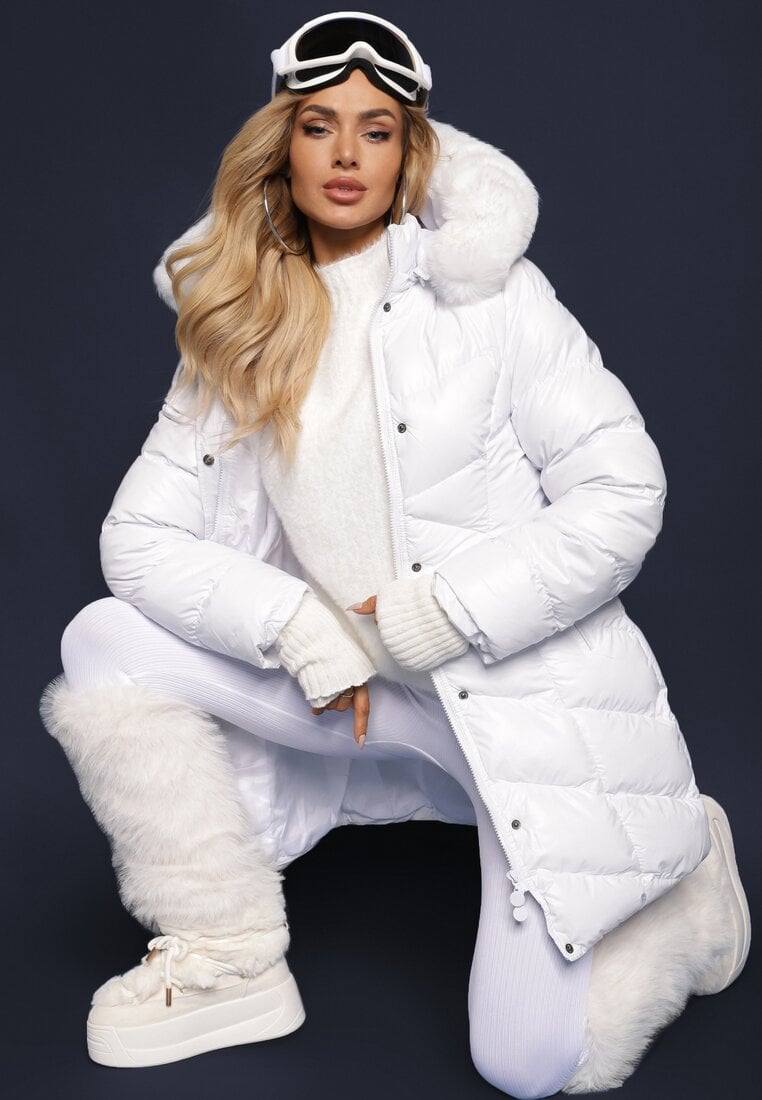 Geacă Albă Matlasată cu Glugă Detașabilă și Blană Decorativă Ainoa