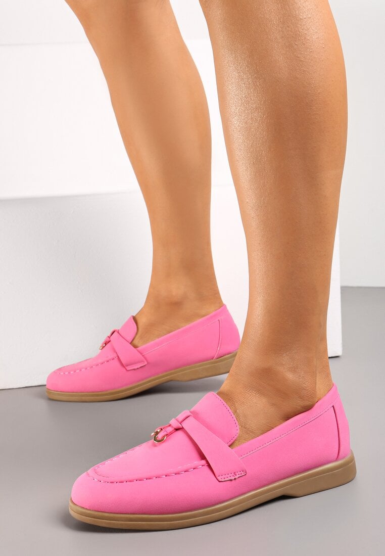 Mocasini fuchsia din imitație de velur cu pandantiv minimalist Rehoda