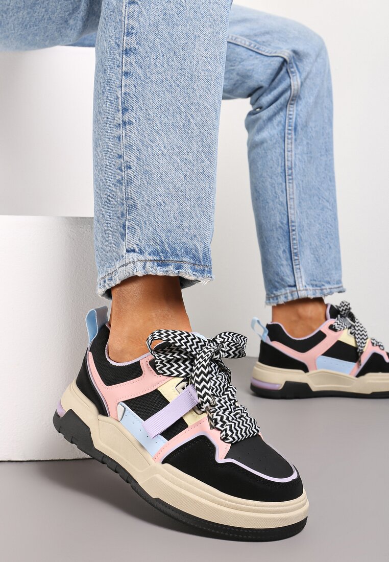 Adidași Negri cu Talpă Plată, cu Șireturi Groase și Cusături Joliat