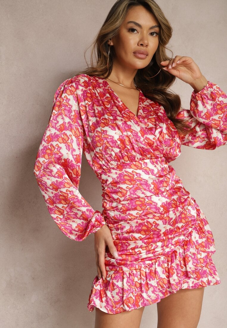 Rochie Mini Cintrată Roz cu croială evazată și volane Ihellia