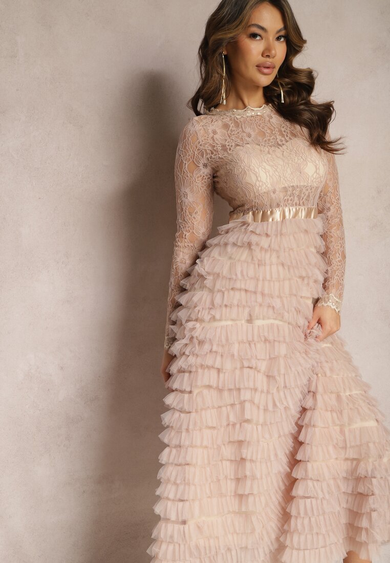 Rochie de Dantelă Bej Maxi cu croială evazată și volane din tul Sivina