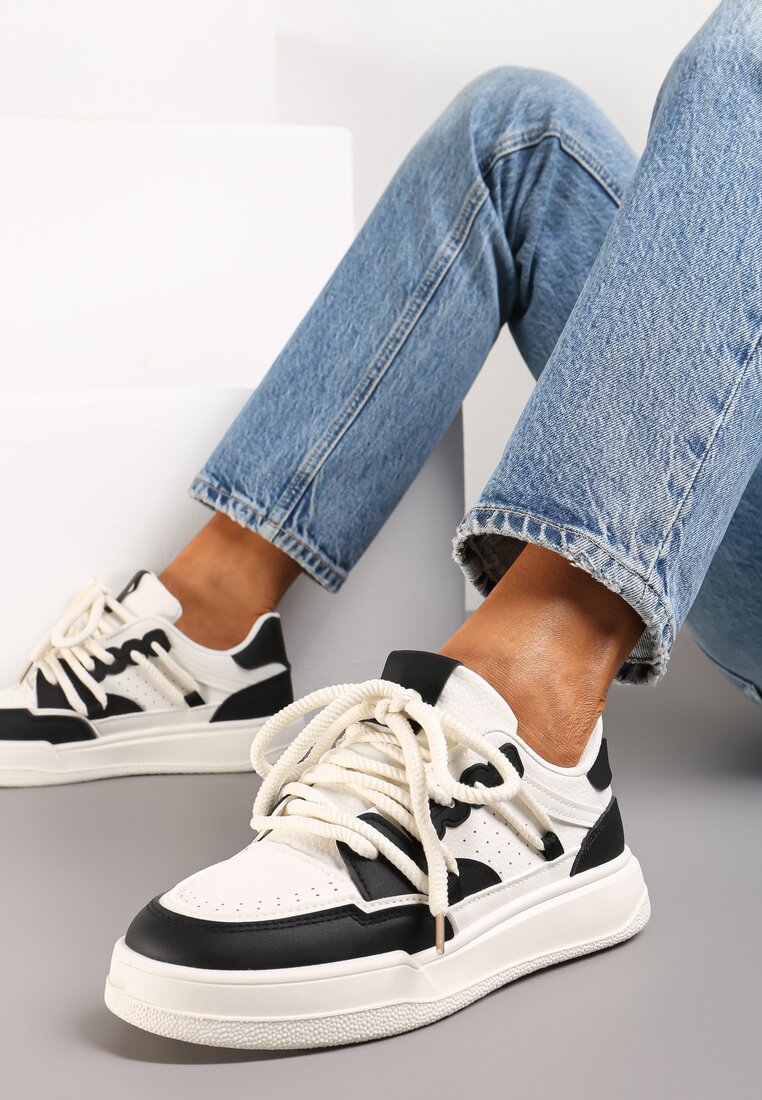 Adidași Alb-Negru Sylvena