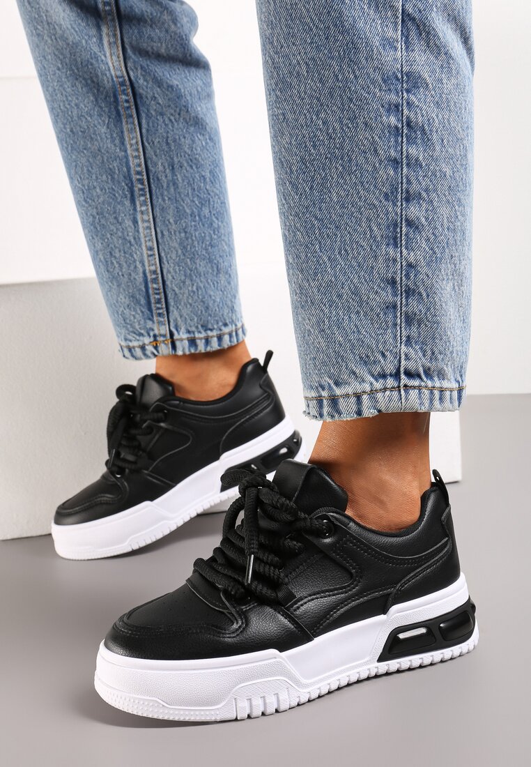 Adidași Negri pe platformă cu șireturi groase Mirilte