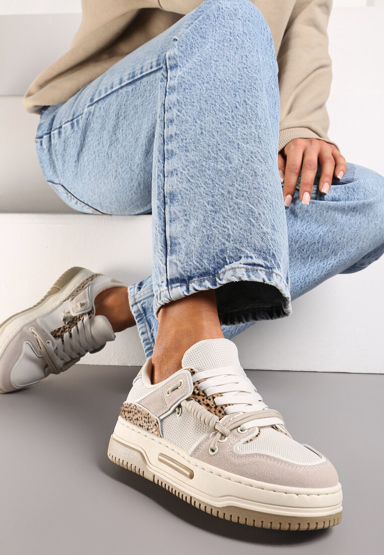 Sneakers bej cu platformă cu șireturi decorative Aqara