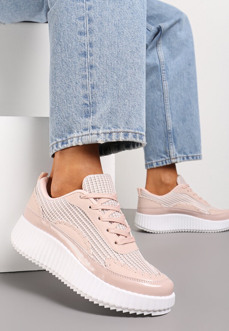 Sneakers Roz cu Platformă Decorați cu Nituri și Inserții Patchwork Jeneria