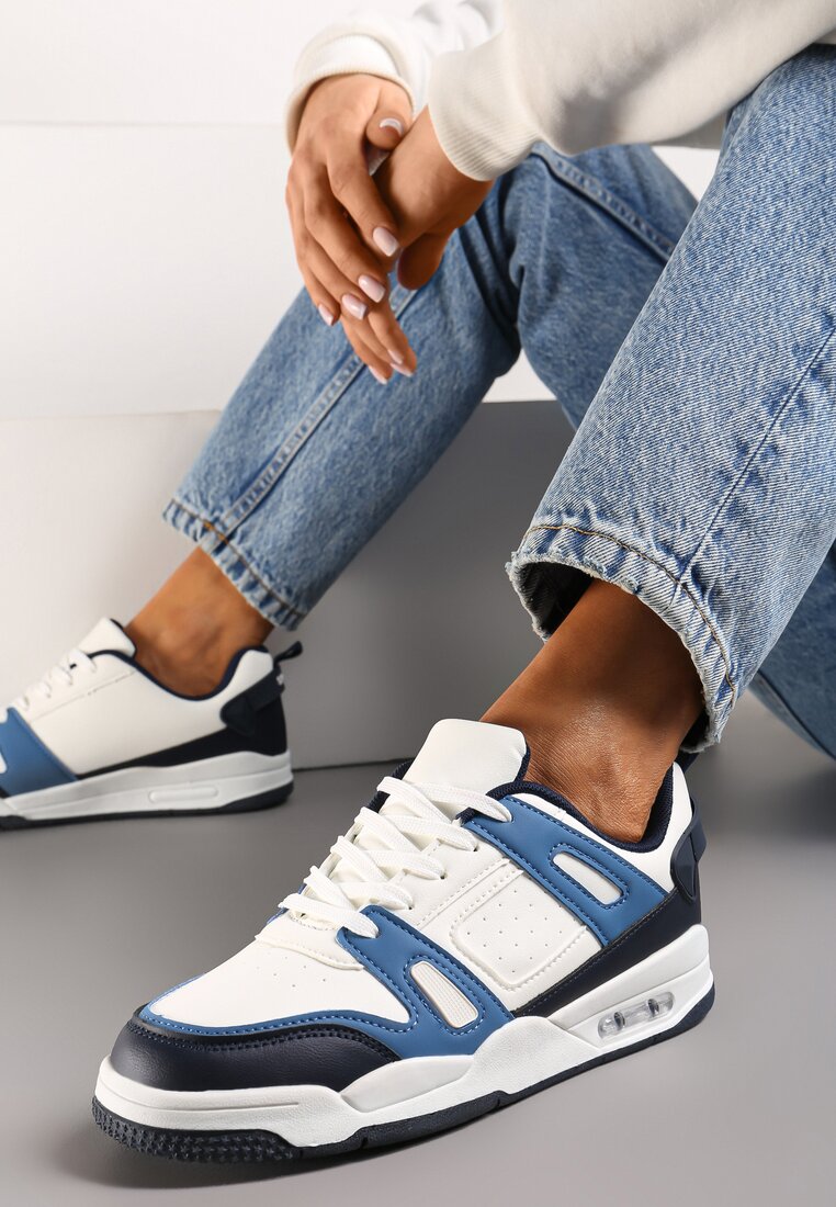 Sneakers albi și bleumarin cu șireturi, cu numeroase inserții din piele ecologică Gwendias