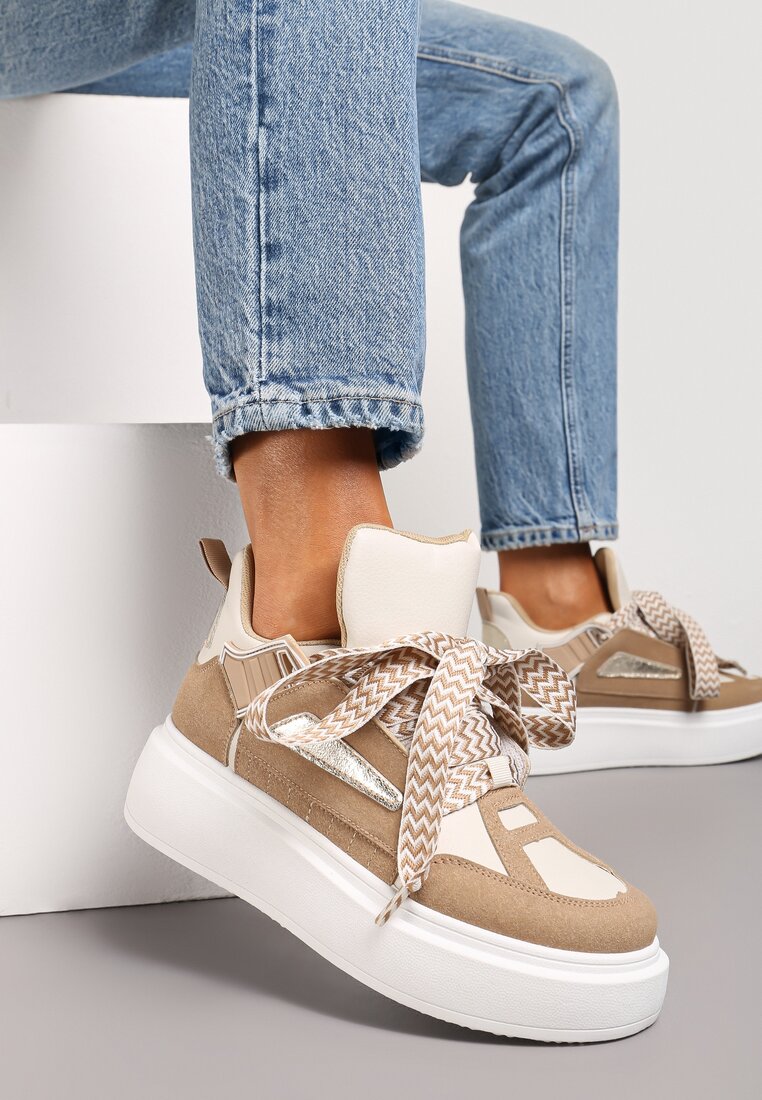 Adidași Bej Pe platformă joasă cu șireturi largi cu model Vidira