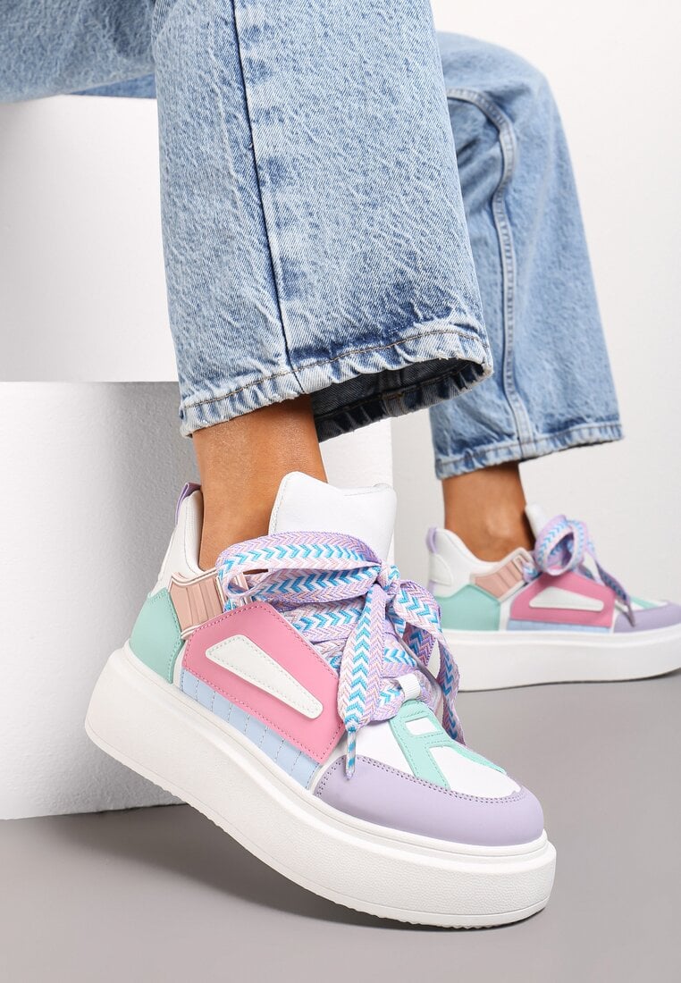 Adidași Alb și Violet Pe Platformă Joasă cu Șireturi Late cu Model Vidira
