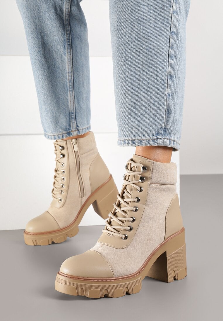 Botine bej cu toc cu platformă decorate cu inserții Ezilda
