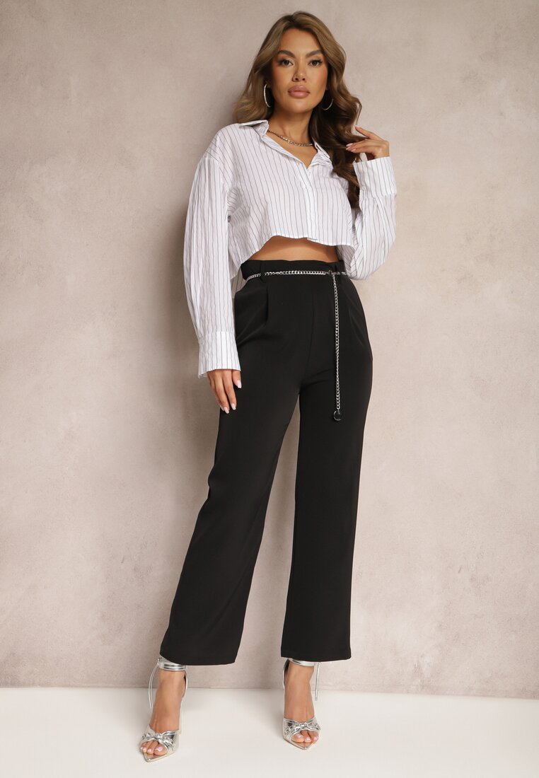 Pantaloni Negri Eleganti cu Picioare Evazate Finisați cu un Lanț Decorativ în Talie Hamophona