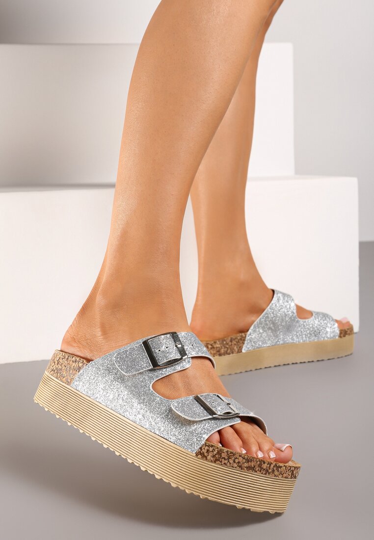 Papuci Argintii pe Platformă cu Inserție de Plută și Catarame Decorate cu Sclipici Sumeria