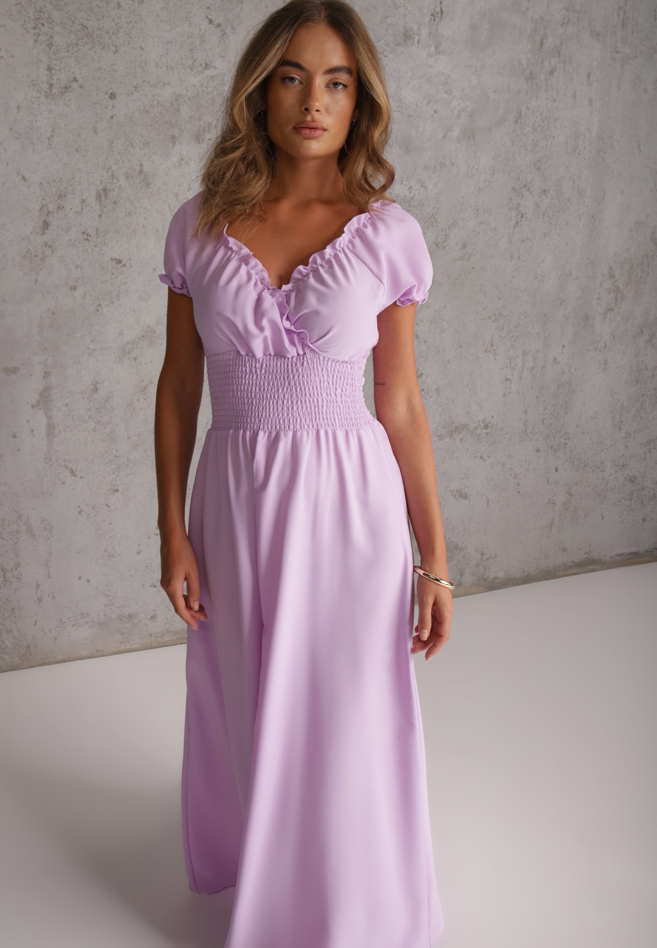 Rochie violetă de viscoză cu elastic în talie și decolteu triunghiular Quneri