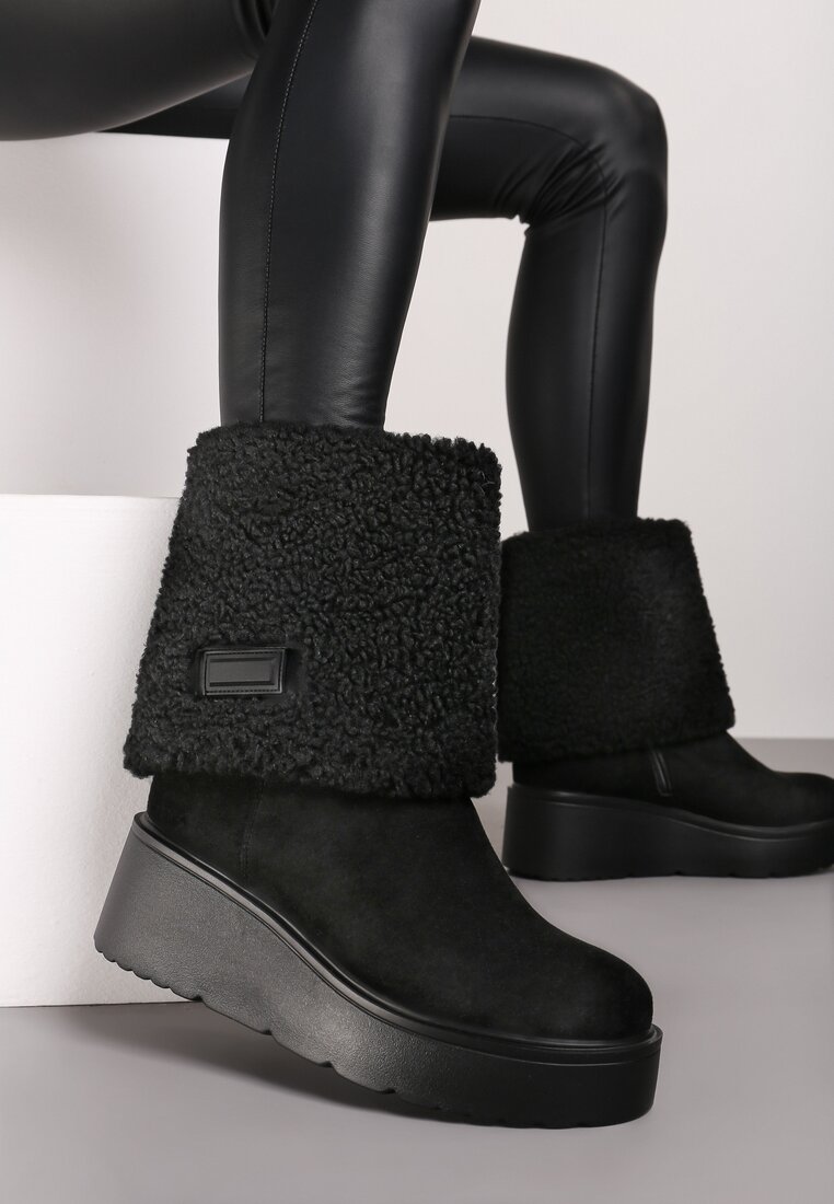 Botine Negre pe Pană Ornate cu Blană de Miel și cu Guler Întors Irissinae