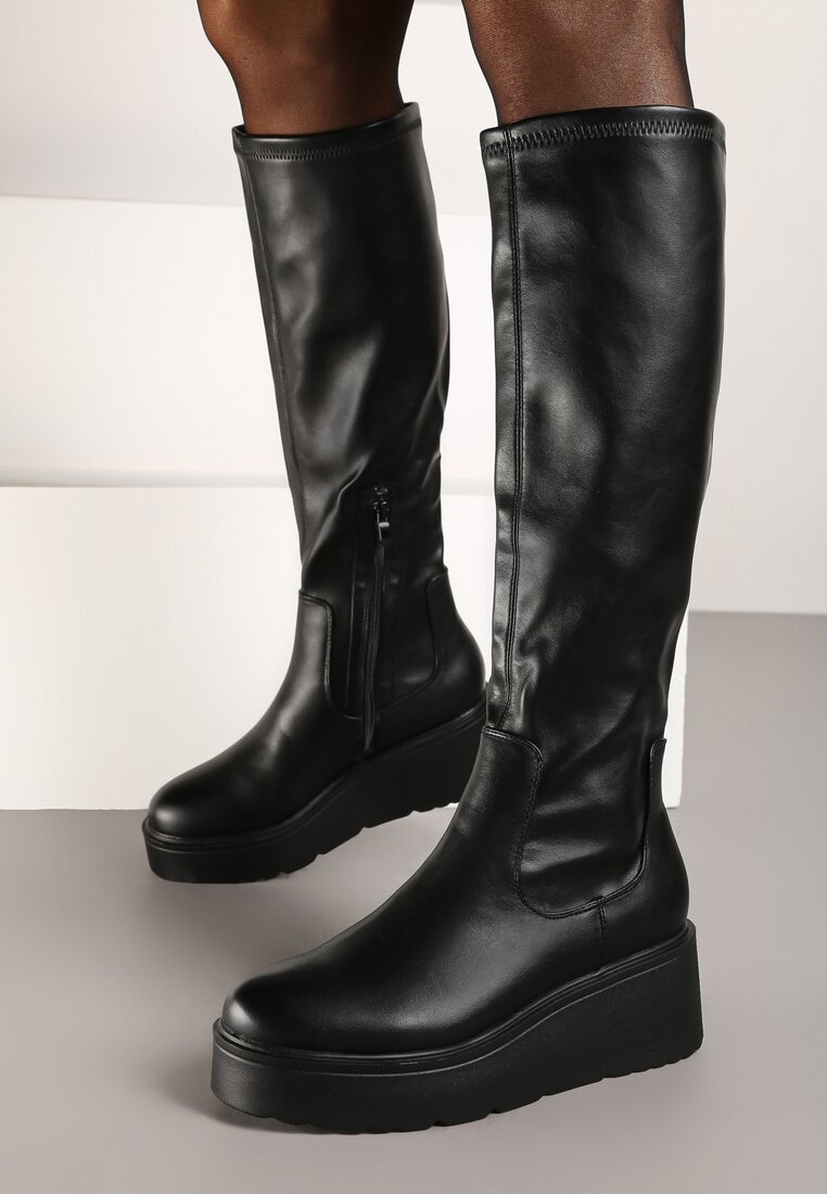 Cizme Basic Negre cu Talpă Groasă și Vârf Rotund Tirisza