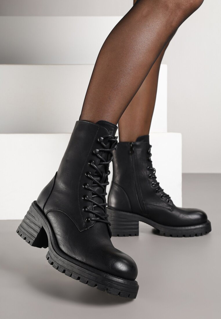 Botine worker Negre cu șireturi, cu toc gros, căptușite Ciabella