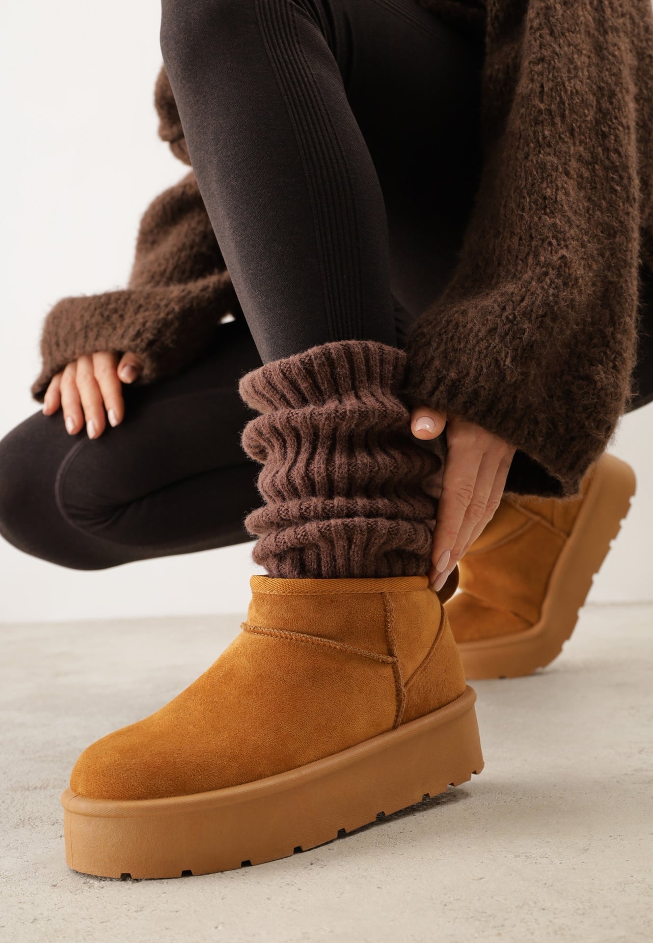 Cizme de zăpadă Maro slip-on cu platformă cu carâmb scurt Arinara