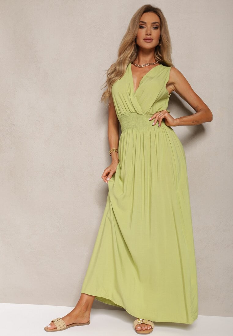 Rochie Cintrata Verde din Viscoză Finisată cu Benzi Elastice în Talie și Decolteu Petrecut Kairidia