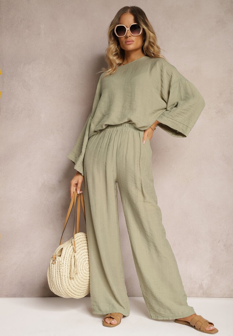 Set din vascoză verde deschis, Pantaloni largi cu elastic în talie, Bluză cu croială liliac Odrina