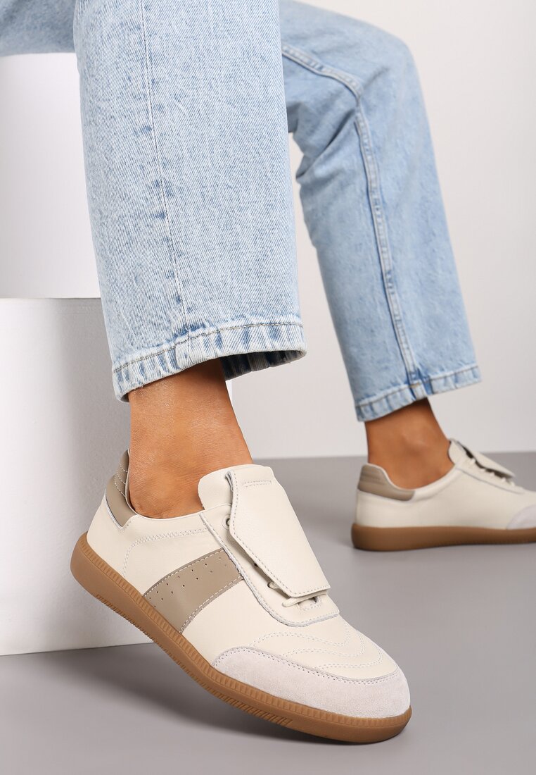 Sneakers Bej pe Talpă Plată din Piele Finisați cu Inserție de Antilopă Milirae