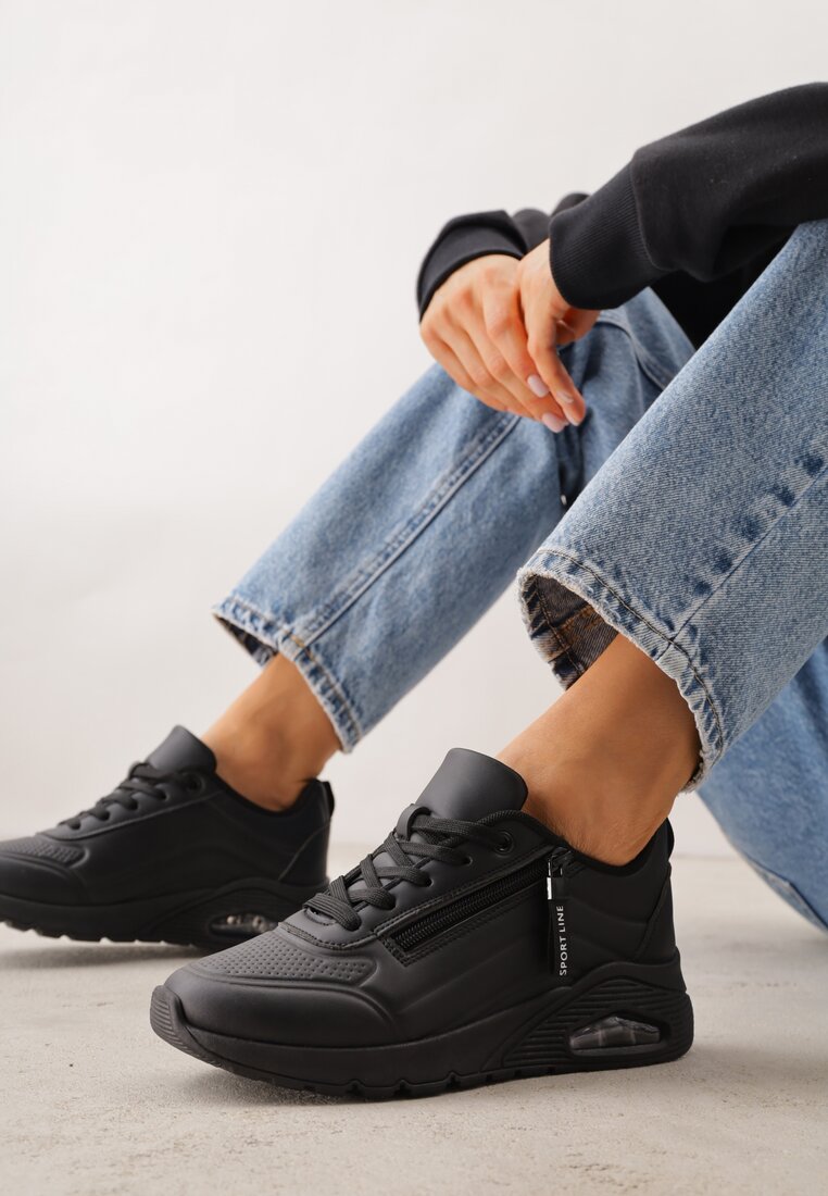 Sneakerși Negre cu platformă cu inserție transparentă și fermoar cu inscripții Valentinae