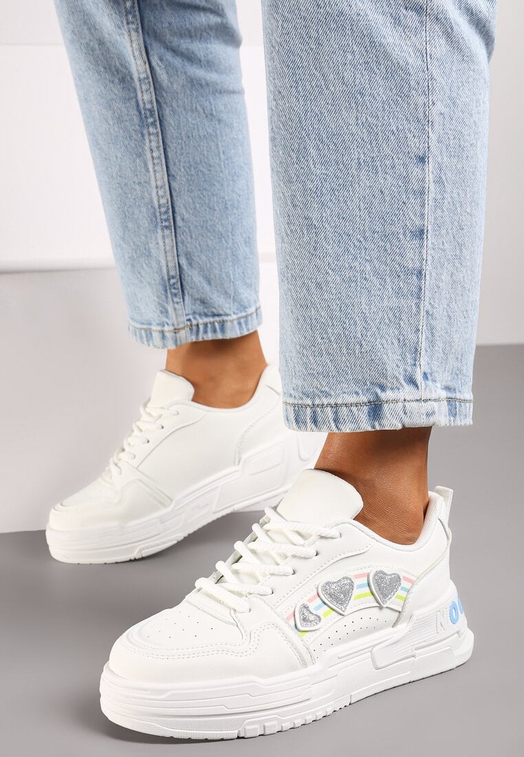 Adidași Albi cu Inimi Sclipitoare Iriene