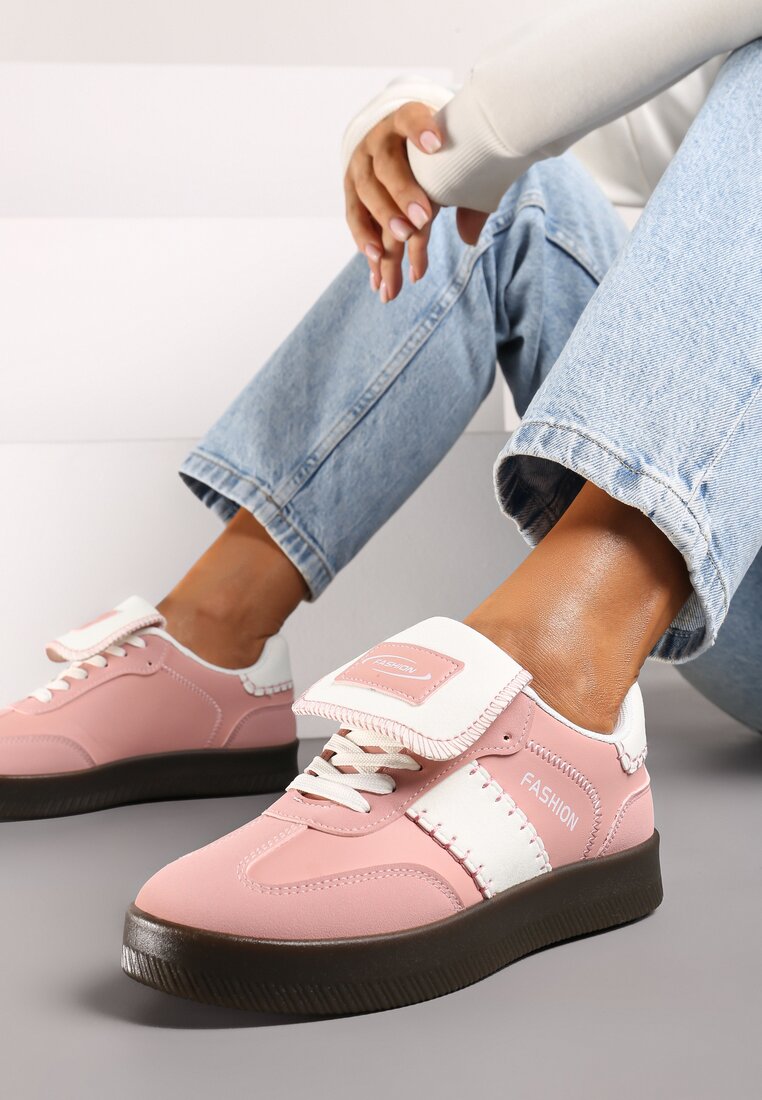Adidași Roz cu platformă cu detalii contrastante și limbă întoarsă Amirila