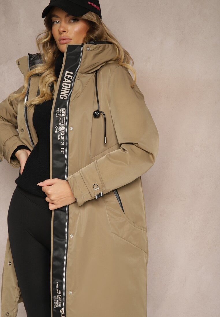 Geacă Parka Bej închisă cu croială tip cutie, glugă și buzunare Kaionna