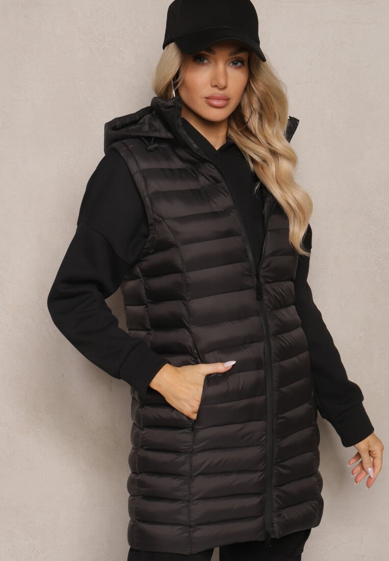Vestă Lungă Neagră cu glugă și matlasare decorativă Vitiena