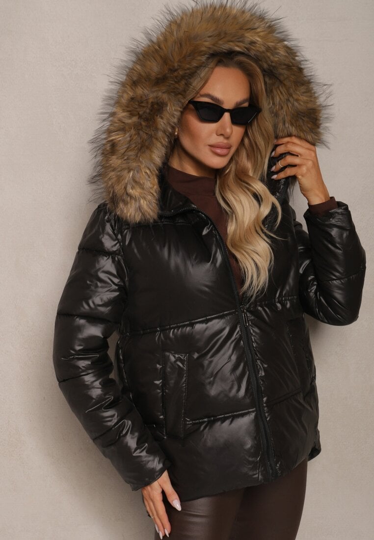 Jachetă Neagră Asimetrică cu Glugă cu Blană Detașabilă Zineira