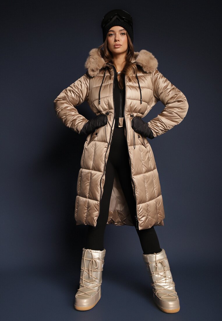 Geacă Bej închis cu cusături matlasate, talie cu șnur și glugă cu blană detașabilă Ravalin