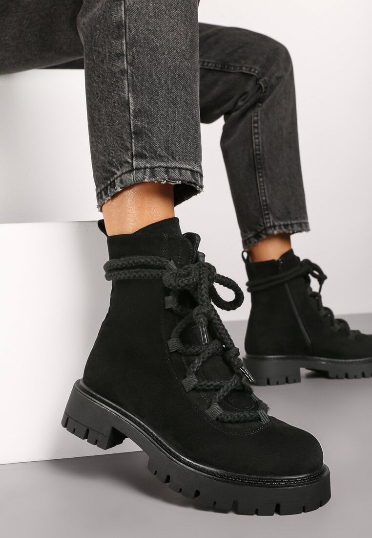 Botine Negre