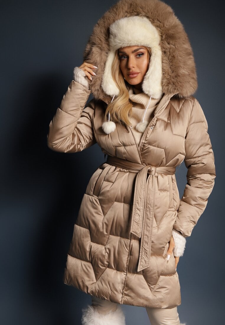 Geacă lungă bej matlasată cu guler detașabil și curea Rinarella