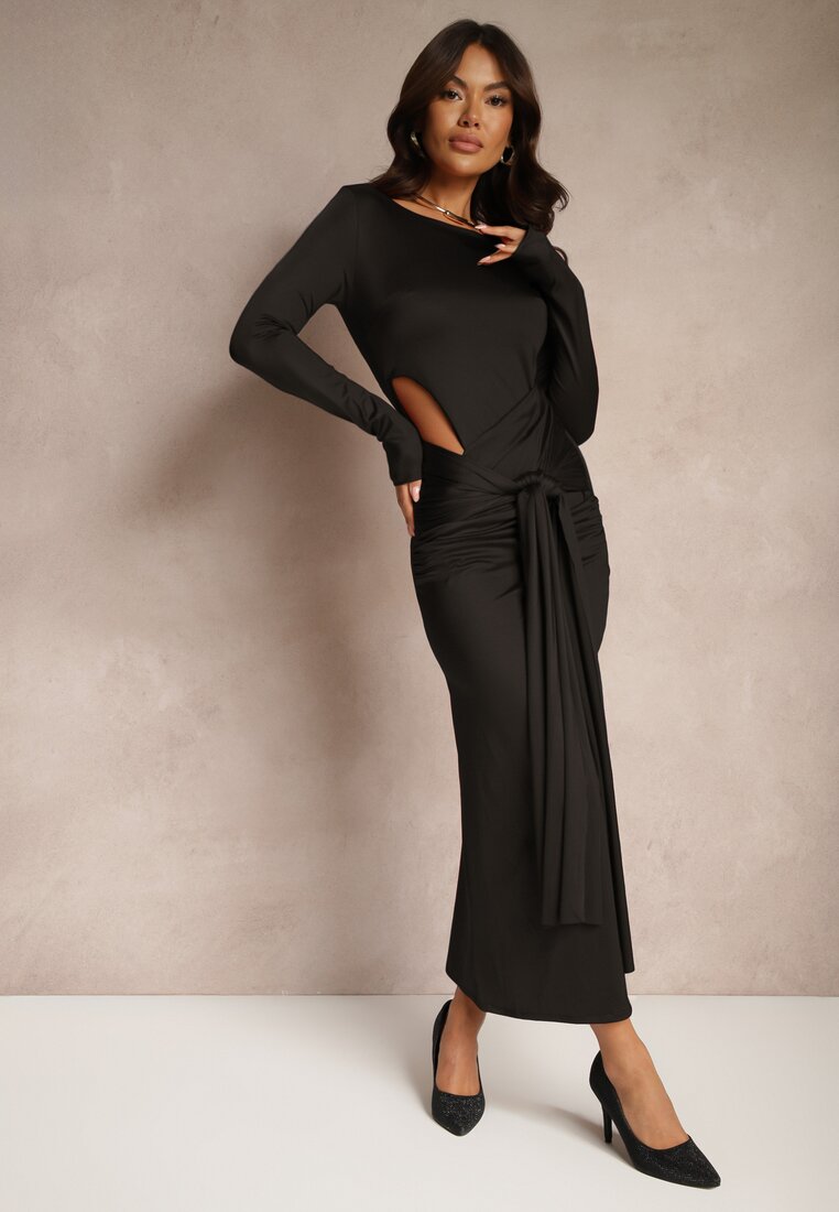 Rochie de cocktail neagră cu decupaj decorativ și legătură Vamicea