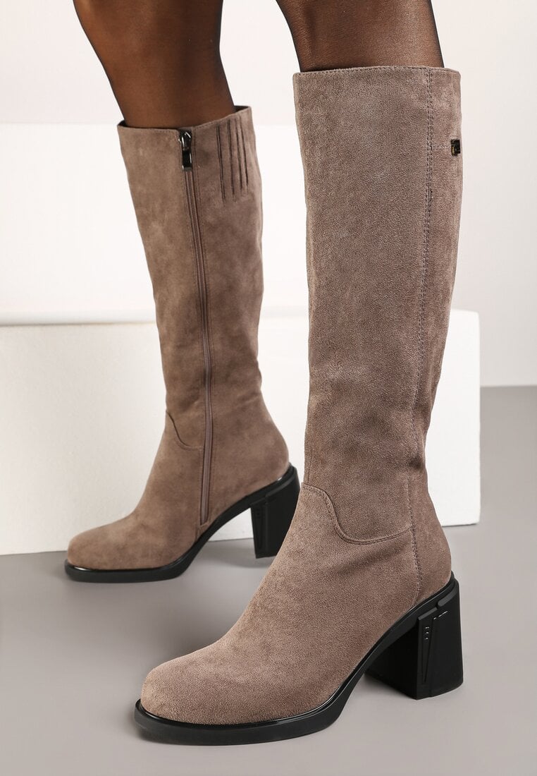 Cizme Bej închis cu toc gros în stil muschetar Cediara