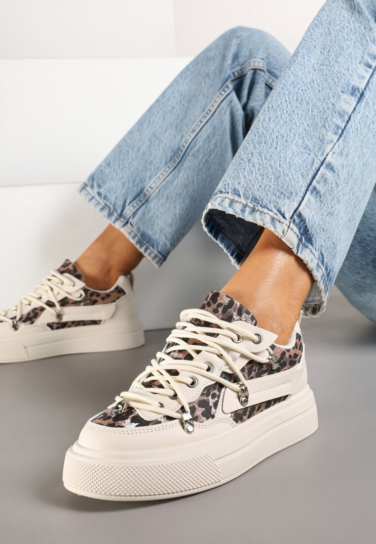 Adidași Bej cu model leopard Doridi