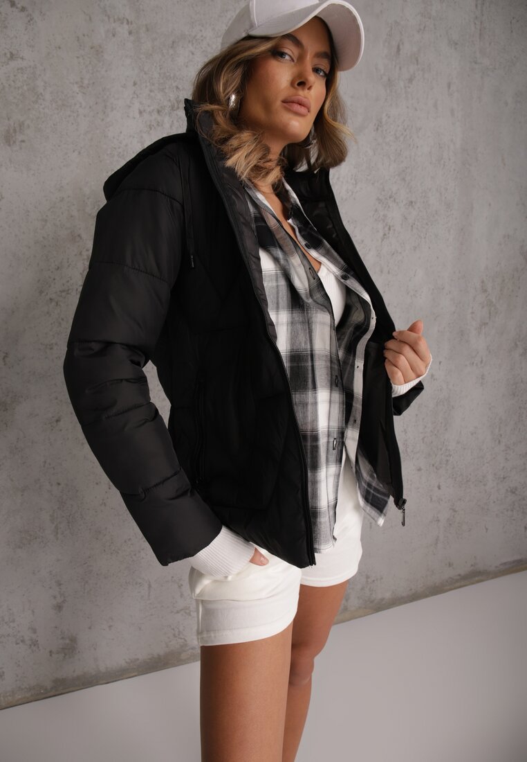 Geacă matlasată de tranziție cu glugă neagră Silidi