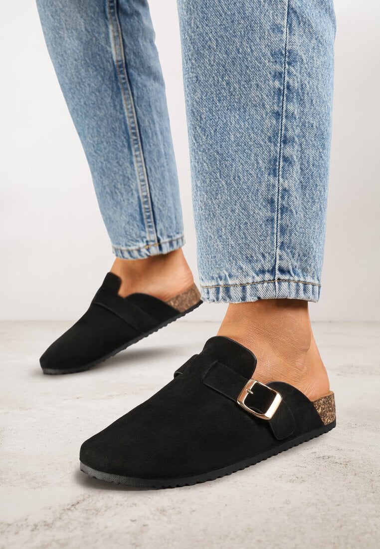 Papuci Negri decorați cu cataramă pe curea Zelevelis