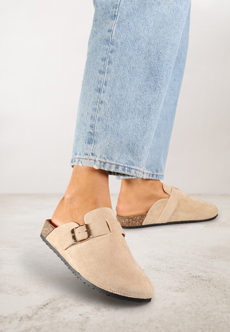 Papuci Bej Decorați cu Cataramă pe Curea Zelevelis