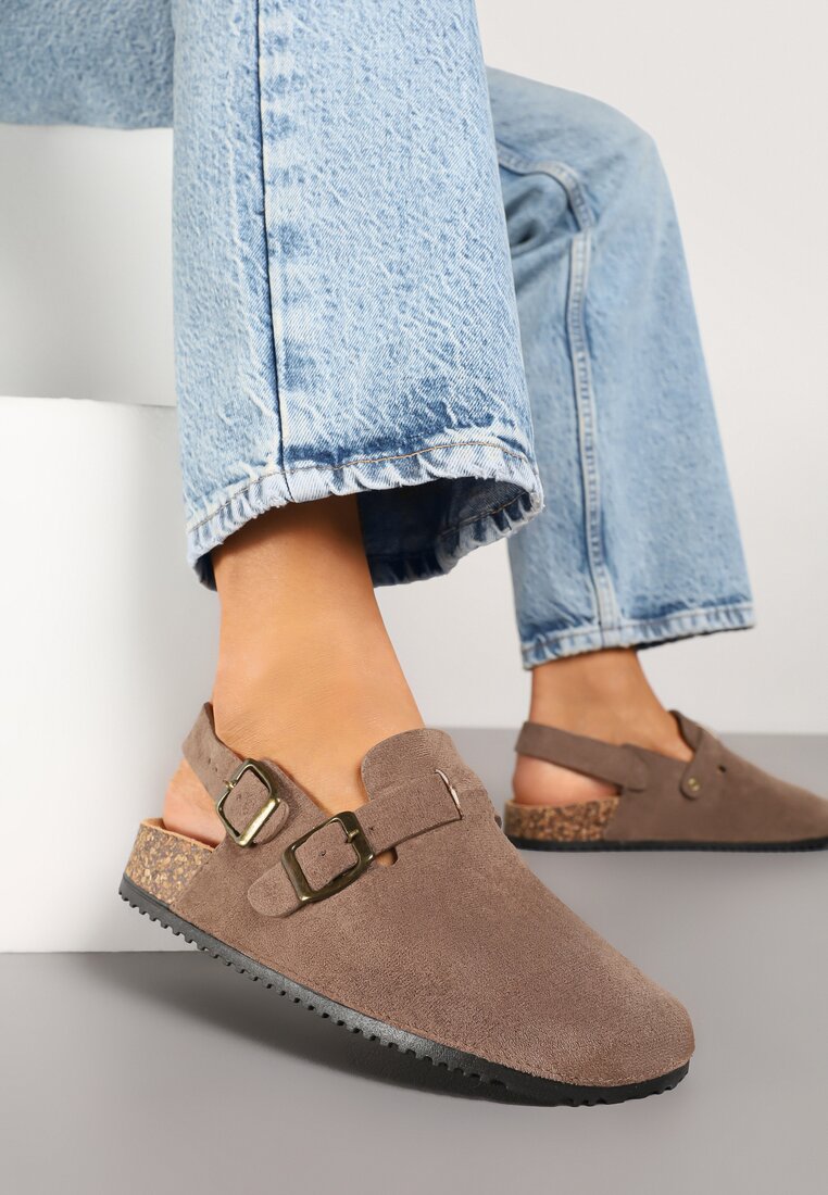 Sandale Saboți Bej închis cu Cataramă Decorativă și Baretă Senelra