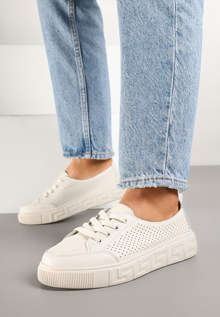 Sneakers Bej din Piele Naturală cu Perforații Isolena